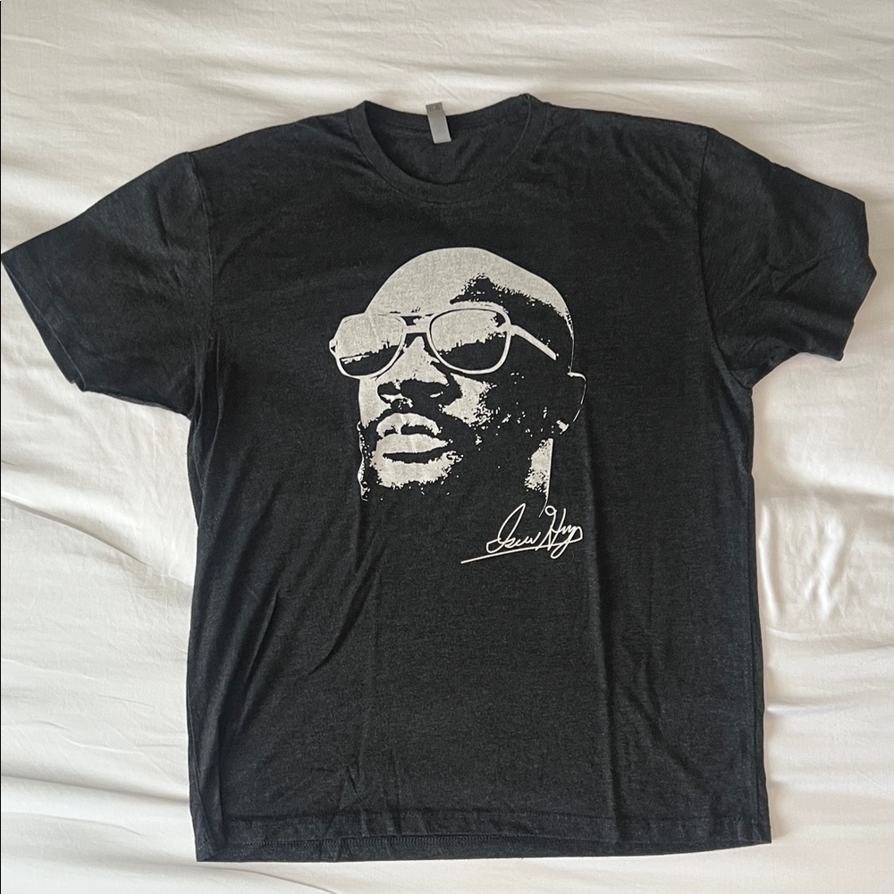 ISSAC HAYES Graphic tee